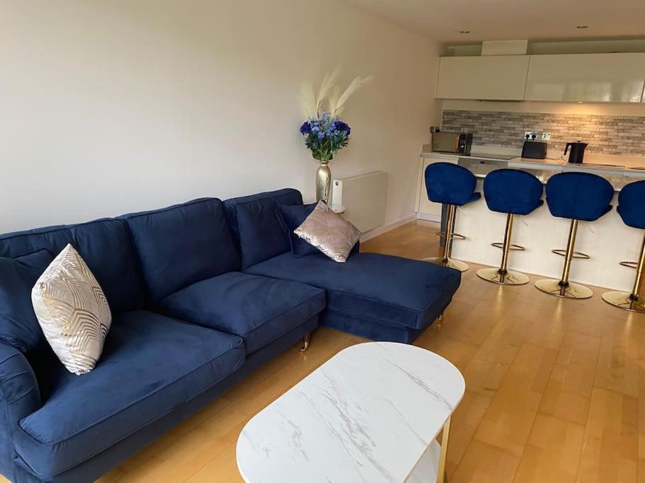Modern Apartment, Fistral